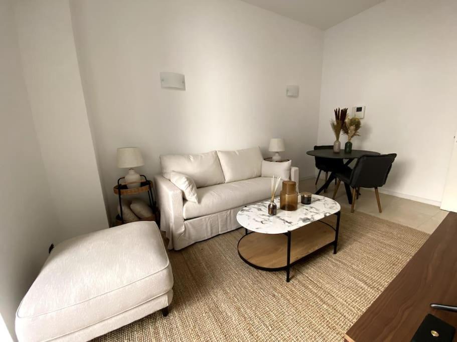 Luxury Suite In Bari City Center Extérieur photo