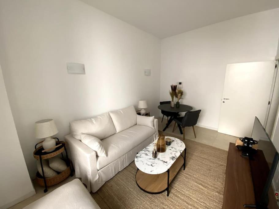 Luxury Suite In Bari City Center Extérieur photo