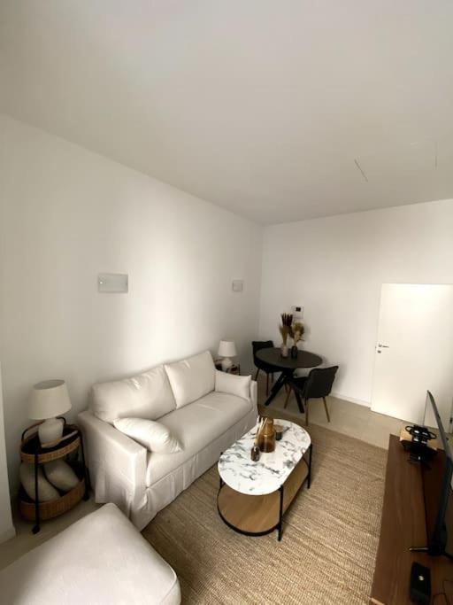 Luxury Suite In Bari City Center Extérieur photo