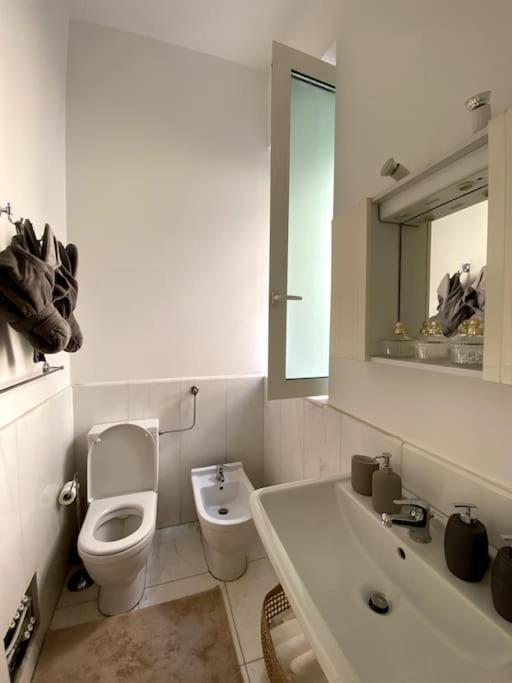 Luxury Suite In Bari City Center Extérieur photo